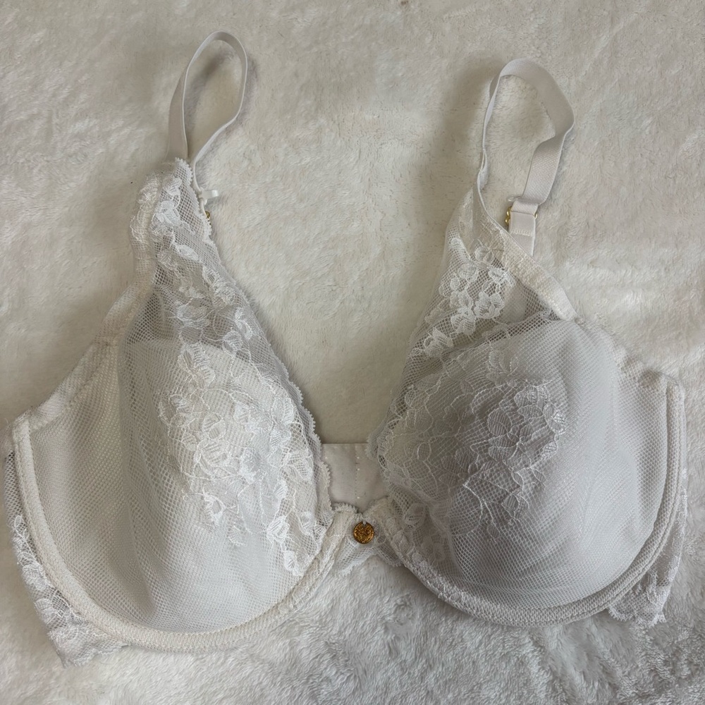 Natori Ivory Lace Underwire Bra